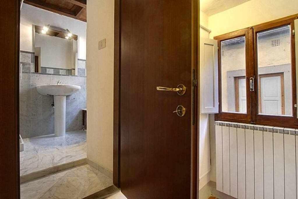 Panzani Rustico Vicino Santa Maria Novella Apartment Florence Luaran gambar